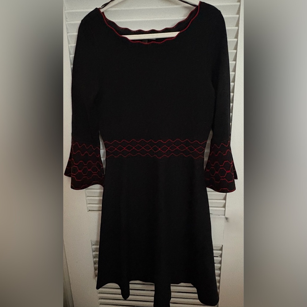 Ladies fit-and-flare dress with embroidered accents and bell sleeves - M